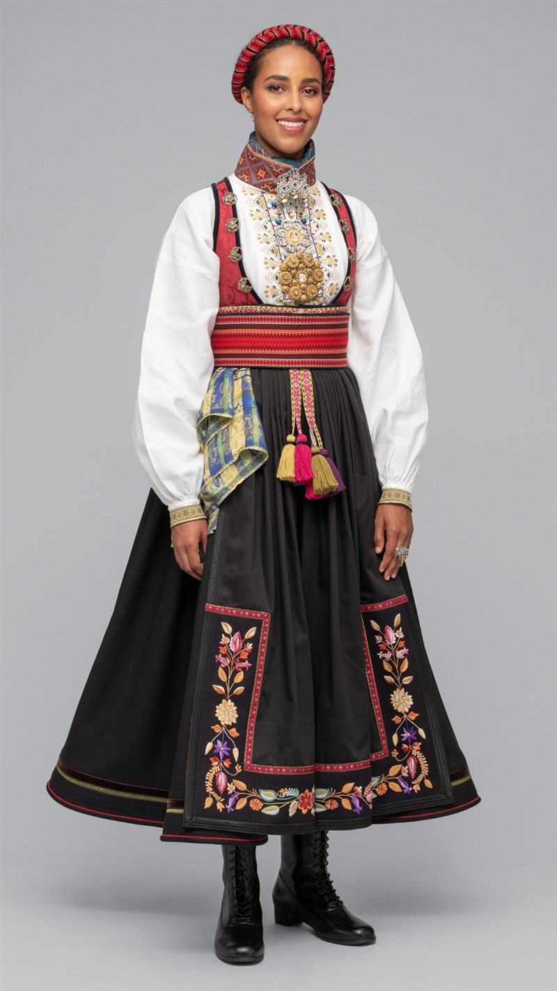 ØstTelemark beltestakk Norsk Flid nettbutikk og bunader